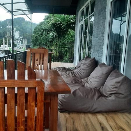 אלה Welcome Homestay מראה חיצוני תמונה